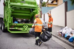 Ramassage des déchets.